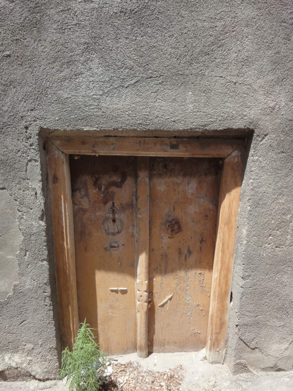 بنای سنگی میدان ساعت  تبریز